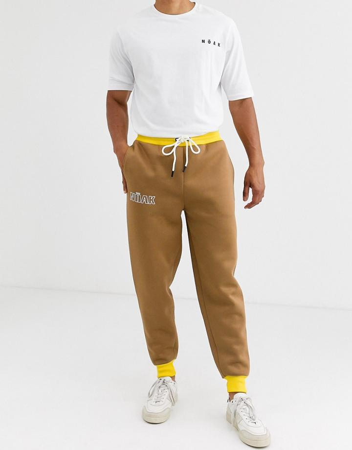 Noak Jogger In Camel With Branding Logo