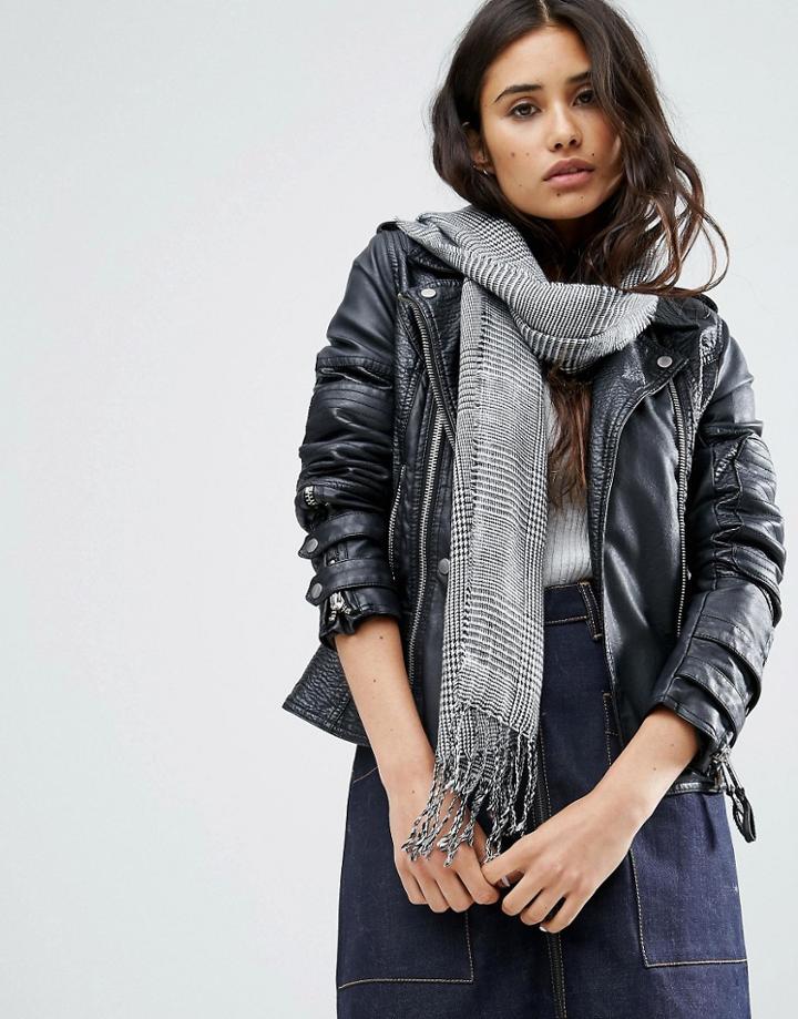 Boardmans Brushed Houndstooth Scarf - Gray