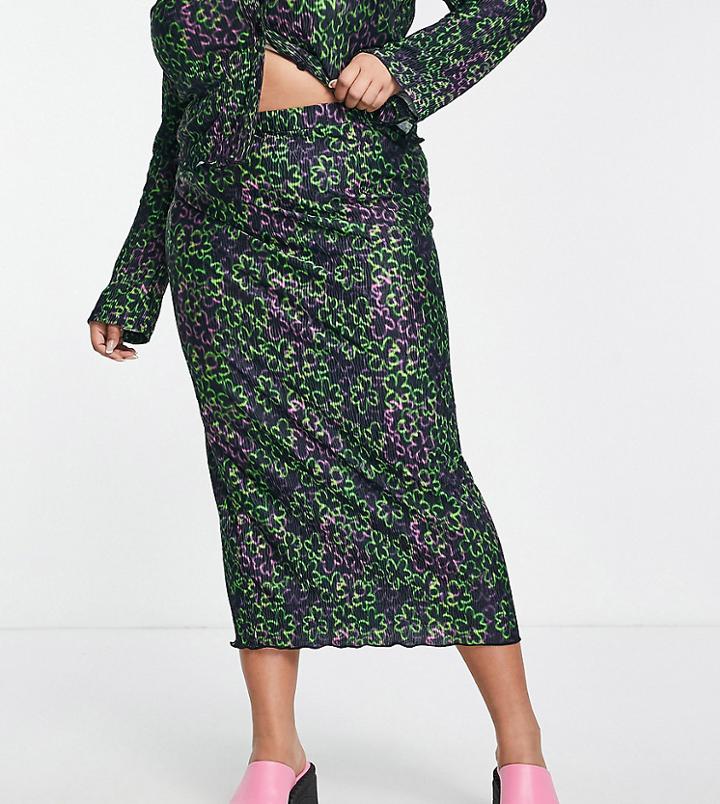 Collusion Plus Textured Daisy Print Midi Skirt In Multi