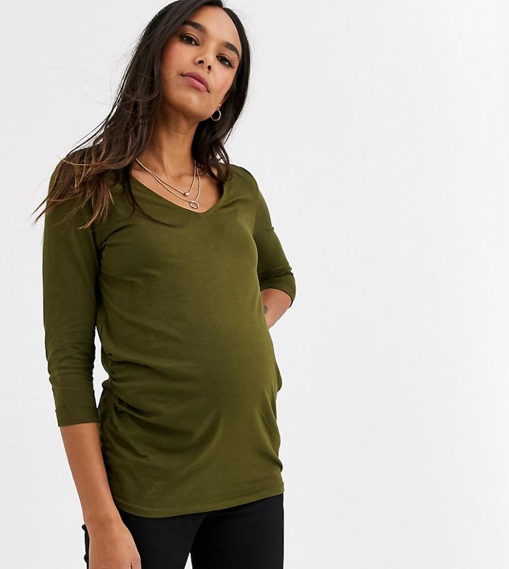 New Look Maternity V Neck 3/4 Sleeve Top In Khaki