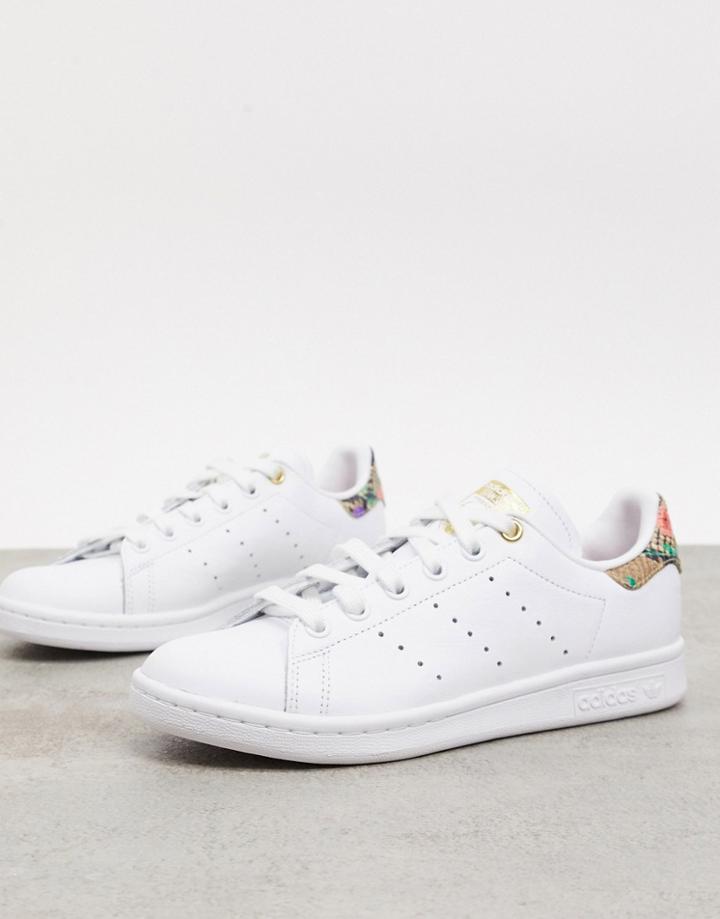 Adidas Originals Stan Smith Sneakers In White And Snake Print