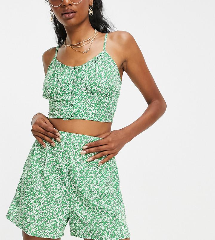 Influence Tall Shorts In Green Floral Print - Part Of A Set