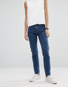 Weekday Seattle Mom Jean In Vintage Wash - Blue