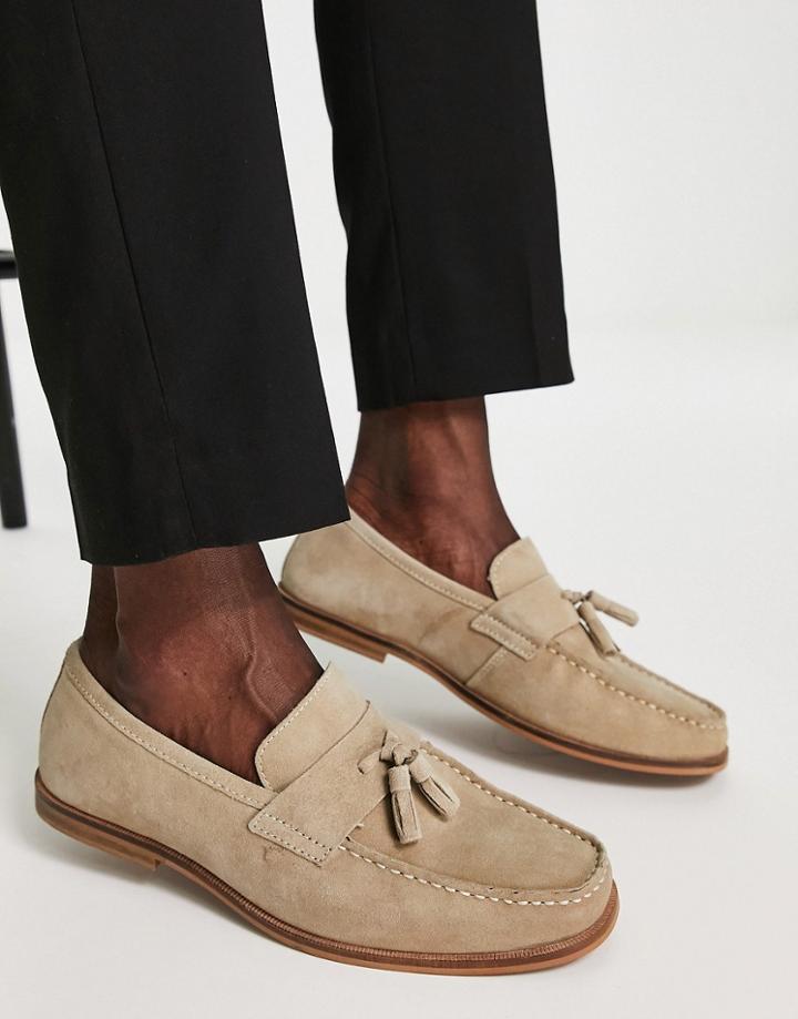 Schuh Rich Tassel Loafers In Beige-neutral