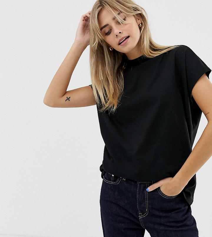 Weekday Prime T-shirt In Black In Organic Cotton