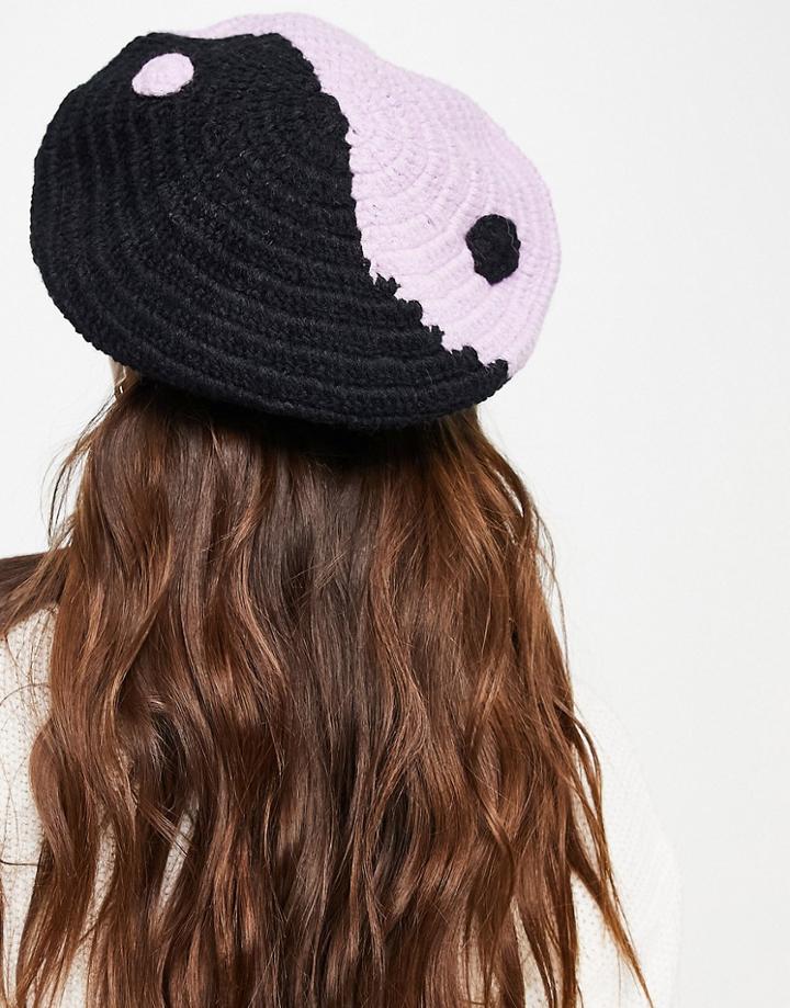 Vintage Supply Crochet Yin Yang Beret In Lilac-purple