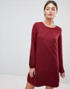 Parisian Shift Dress With Flare Sleeve - Red