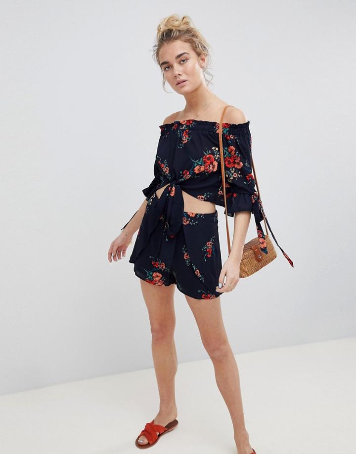 Love & Other Things Floral Short - Black