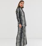 Verona Wide Leg Pants Two-piece In Python Print - Gray