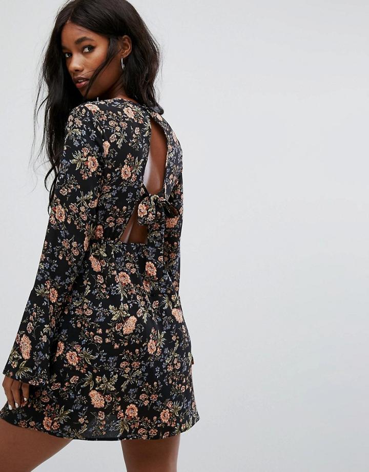 Prettylittlething Open Back Floral Mini Dress - Black