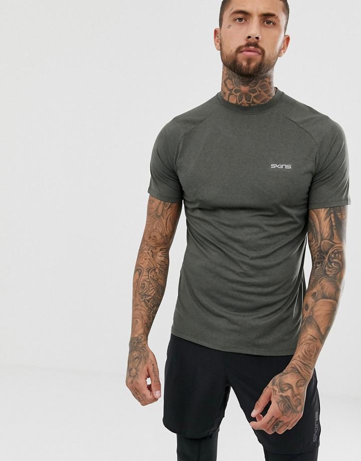 Skins Training Bergmar T-shirt In Khaki - Green