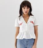 Dusty Daze Short Sleeved Shirt With Embroidered Prawn And Lobster - White
