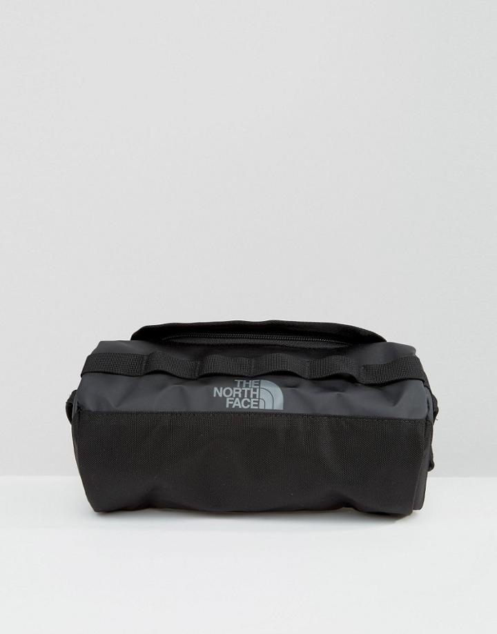 The North Face Base Camp Toiletry Bag In Small Black - Black