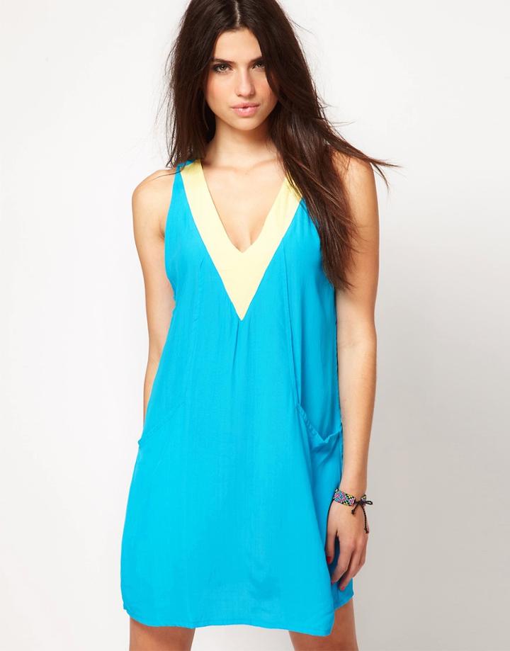 Motel Dress Loose Fit With Vneck - Cream