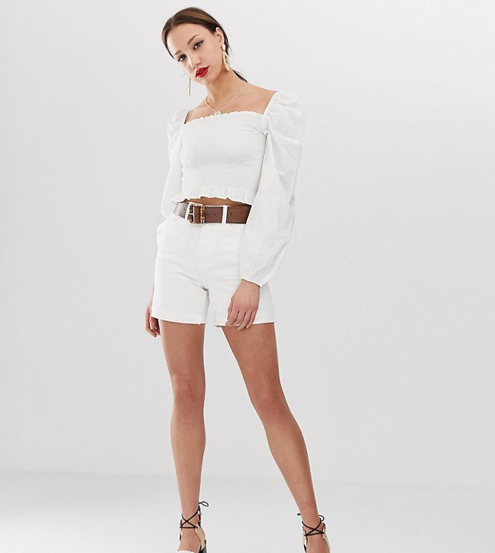 Vero Moda Tall High Waist Mom Short - White