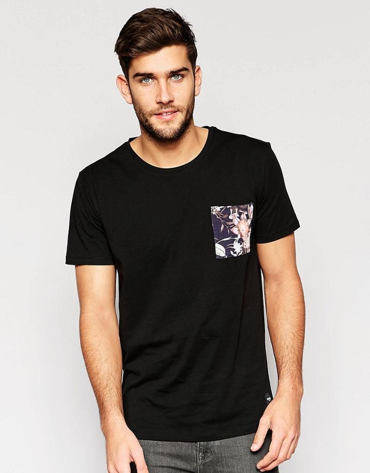 Only & Sons T-shirt With Floral Printed Pocket - Black