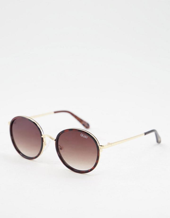 Quay Round Sunglasses In Brown