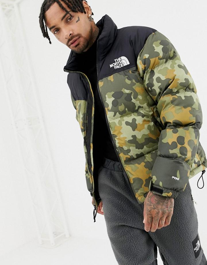 The North Face 1996 Retro Nuptse Jacket In Macrofleck Print - Green