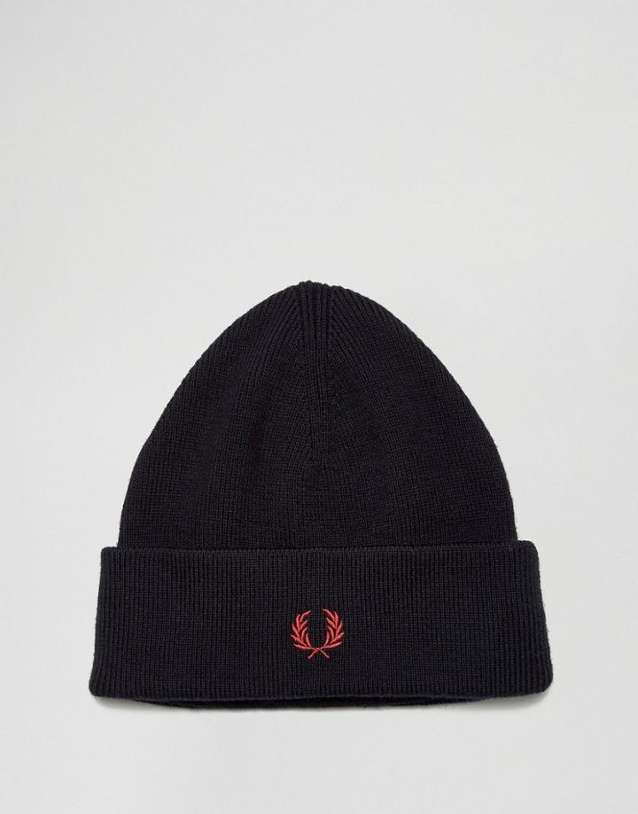 Fred Perry Merino Wool Logo Beanie In Navy - Navy