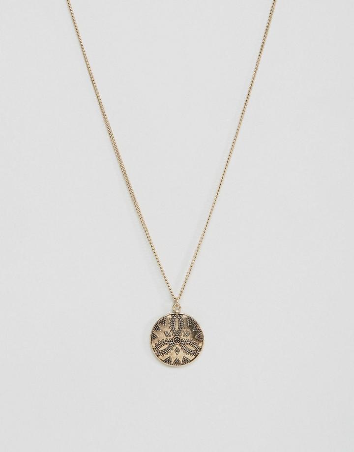 Asos Necklace In Gold With Emboss Pendant - Gold