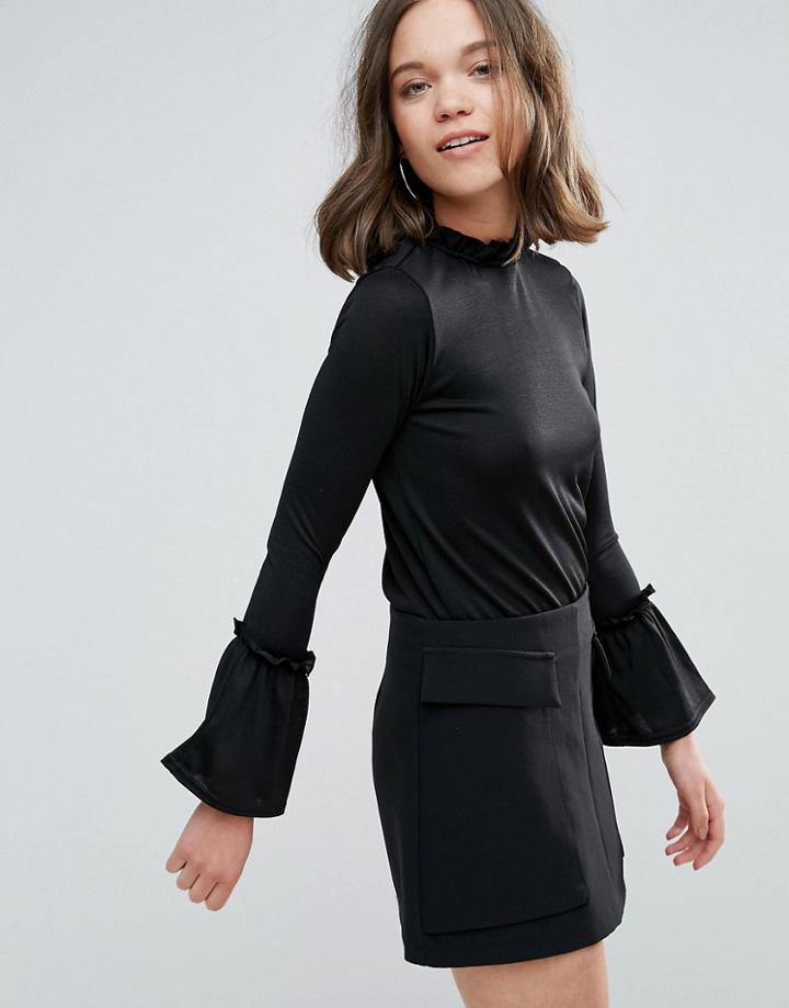 Daisy Street Bell Sleeve Top - Black