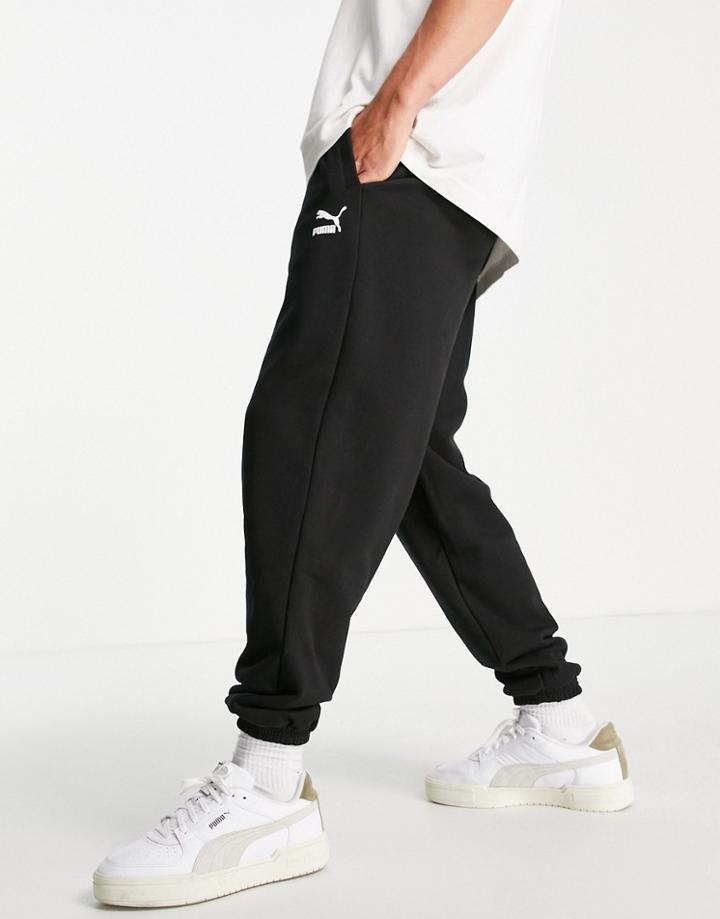 Puma Classic Logo Sweatpants In Black