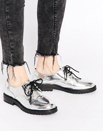 Eeight Policewoman Metallic Silver Flat Shoes - Silver