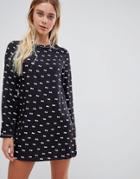 Glamorous Eye Print Shift Dress-black