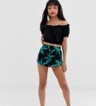 Brave Soul Petite Lorraine Shorts In Tropical Print - Black