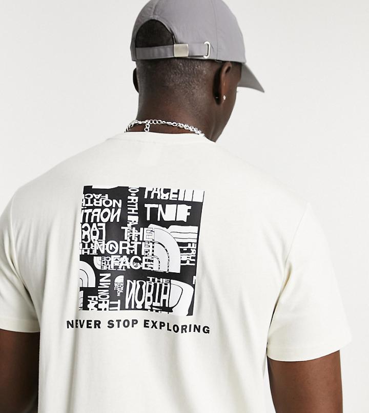 The North Face Distorted Logo T-shirt In White