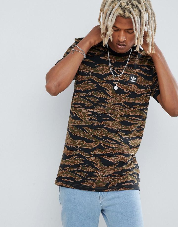 Adidas Skateboarding Camo T-shirt In Green Dh3901 - Green