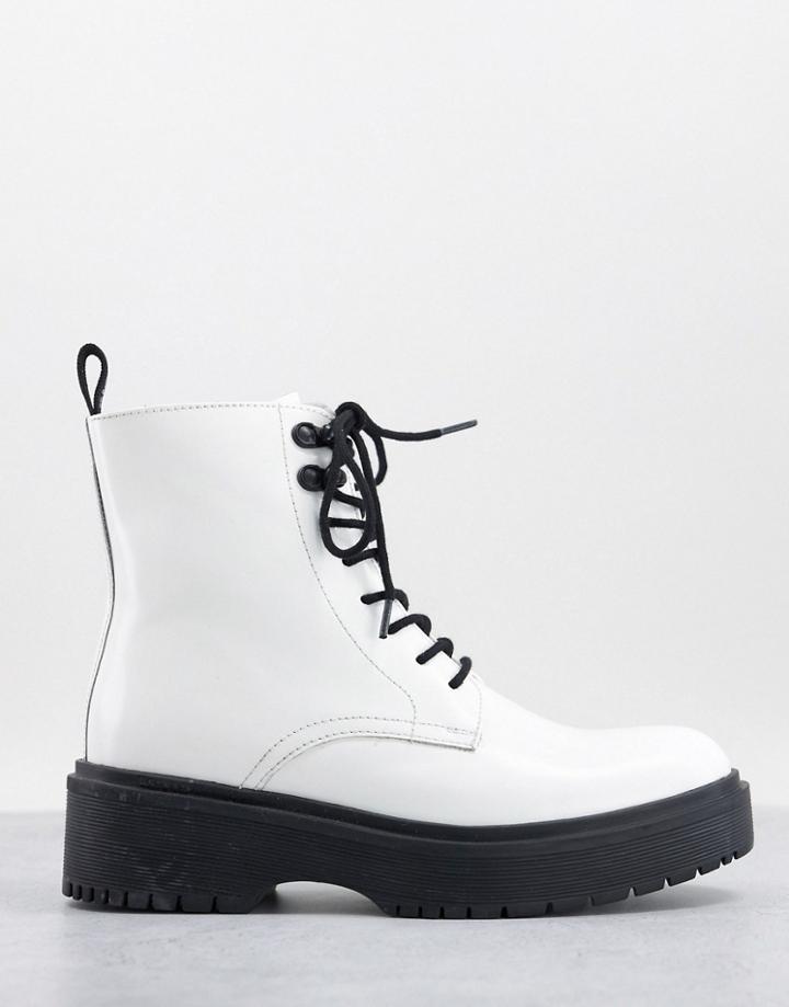 Levi's Lace Up Leather Boots In White