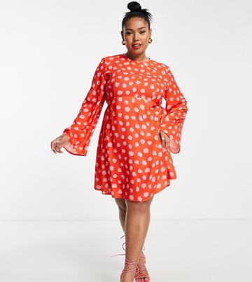 Twisted Wunder Plus Bell Sleeve Mini Dress In Painted Floral-red