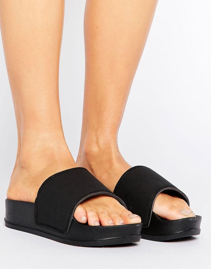 Truffle Flatform Matte Sliders - Black