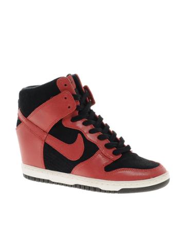 Nike Dunk Sky High Wedge Sneakers