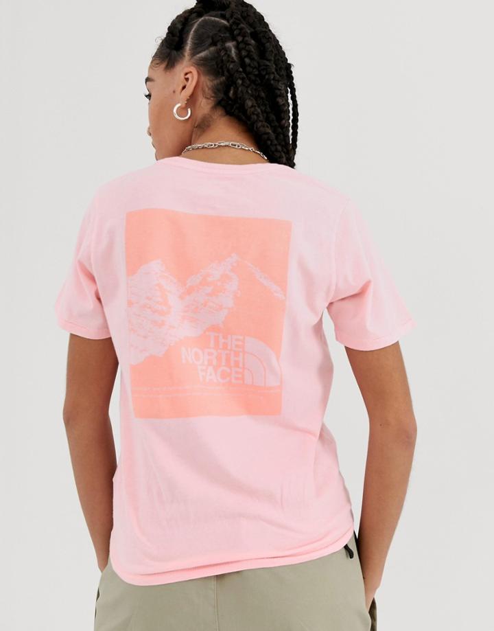 The North Face Shine On T-shirt In Pink With Pocket