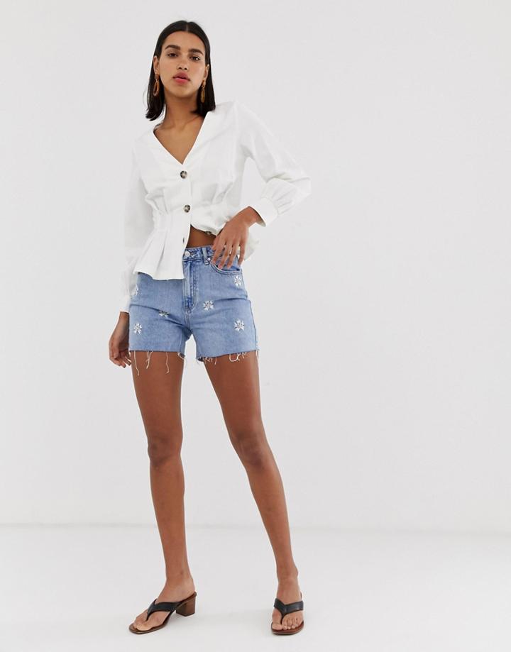 Vero Moda Embroidered Daisy Raw Hem Denim Shorts-blue