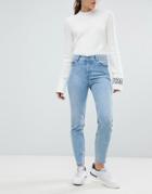 Tommy Jeans Izzy High Waist Mom Jean - Blue
