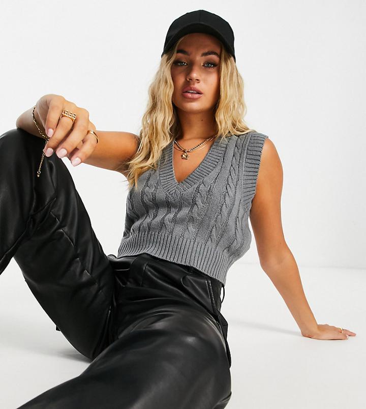 Missguided Knitted Crop Tank In Gray-grey