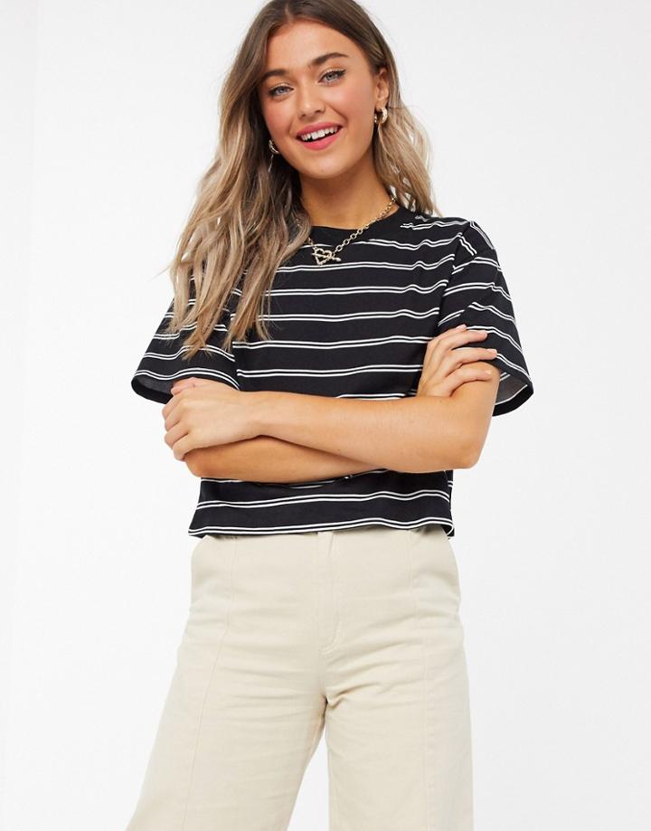 Asos Design Cropped T-shirt In White And Black Stripe-multi
