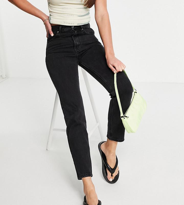 Pull & Bear Tall High Waisted Basic Mom Jean In Black