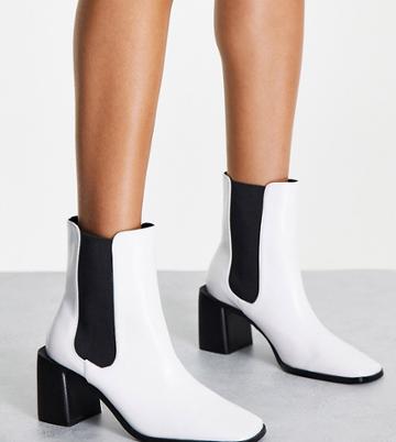 Raid Wide Fit Kennedi Mid Heel Chelsea Boots In White