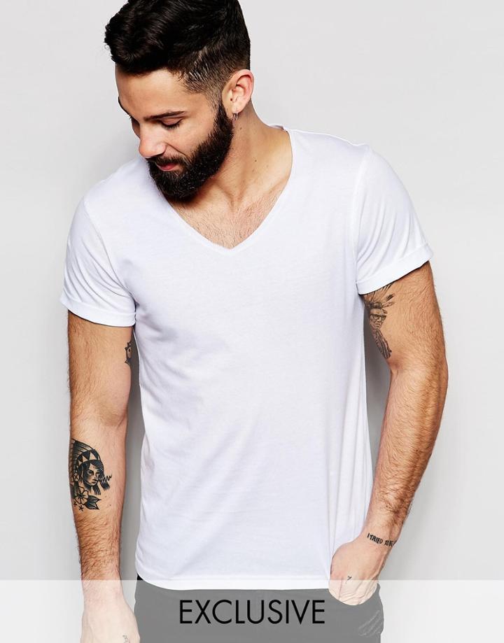 Reclaimed Vintage V-neck T-shirt With Rolled Sleeves - White