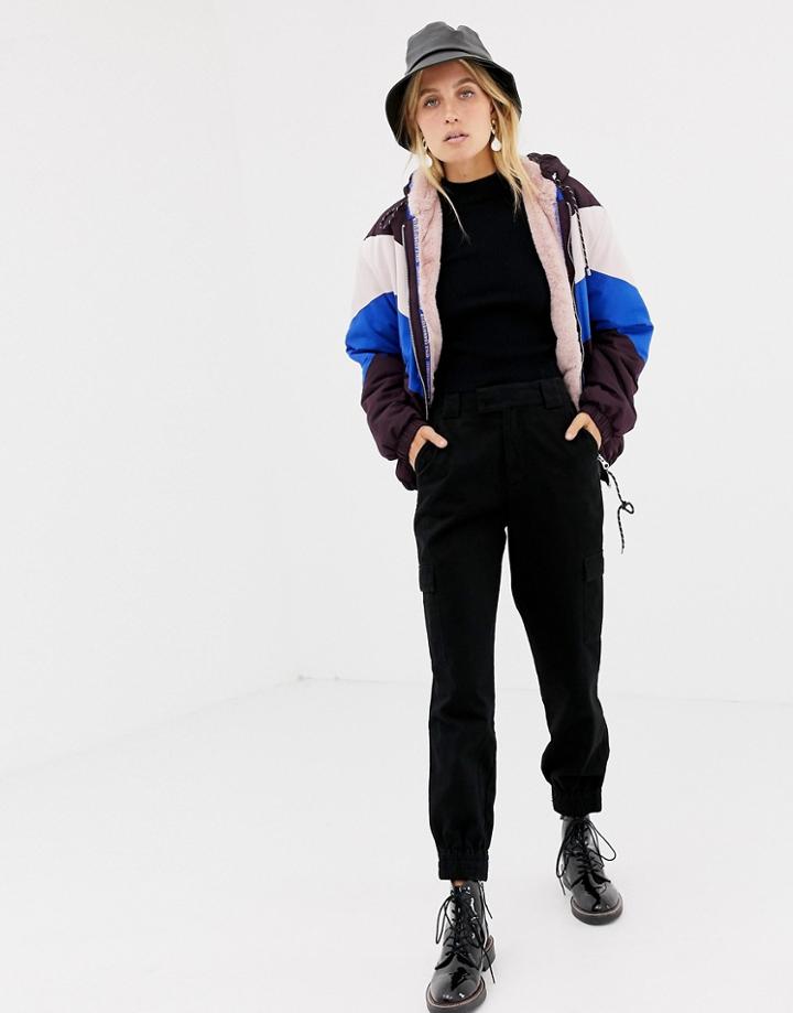 Stradivarius Cargo Pant In Black - Black