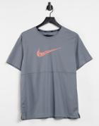 Nike Running Wild Run Breathe T-shirt In Gray-grey