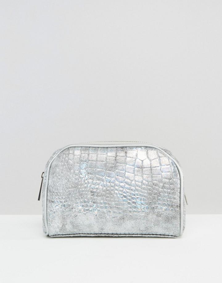 New Look Large Curve Snake Effect Makeup Bag - Silver