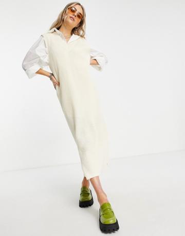 Noisy May V-neck Knitted Maxi Dress In Cream-white