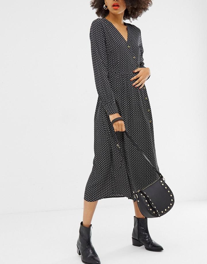Stradivarius Studded Western Handbag In Black - Black