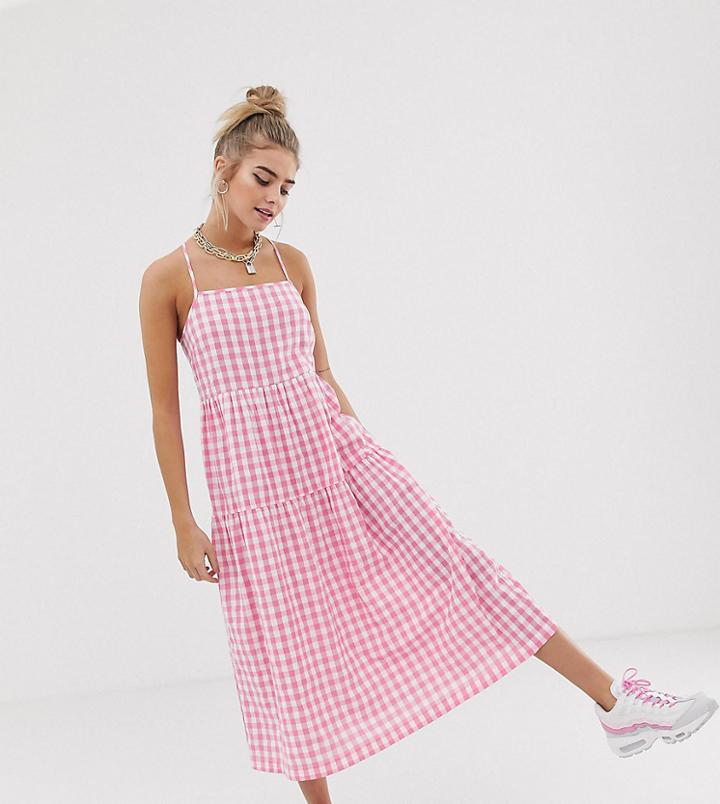 Collusion Tiered Cami Smock Midi Dress In Gingham Seersucker - Pink