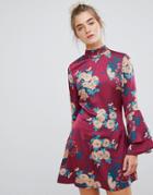 Parisian High Neck Floral Shift Dress With Flare Sleeves - Red